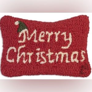 Chandler 4 Corners Laura Megroz hooked wool Merry Christmas pillow
